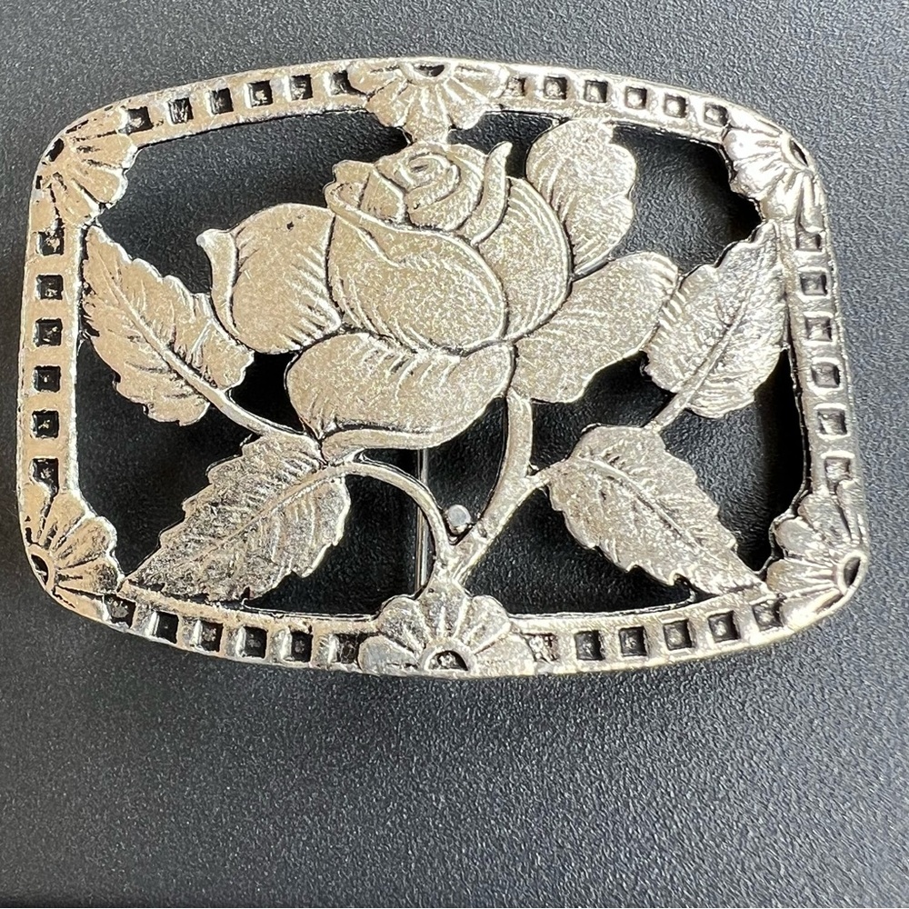 Vintage Art Nouveau Rose Pewter Brooch
